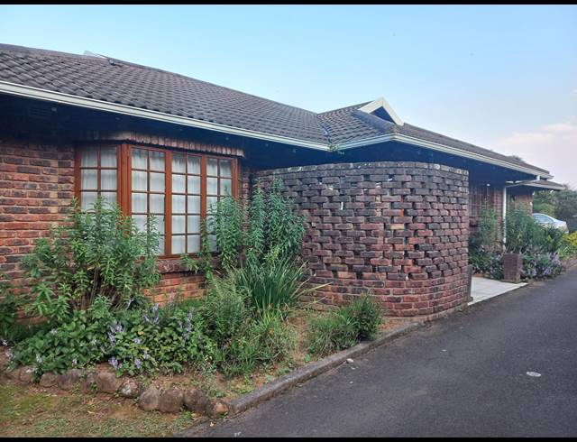 3 BEDROOM SIMPLEX RENTED IN HILTON GARDENS